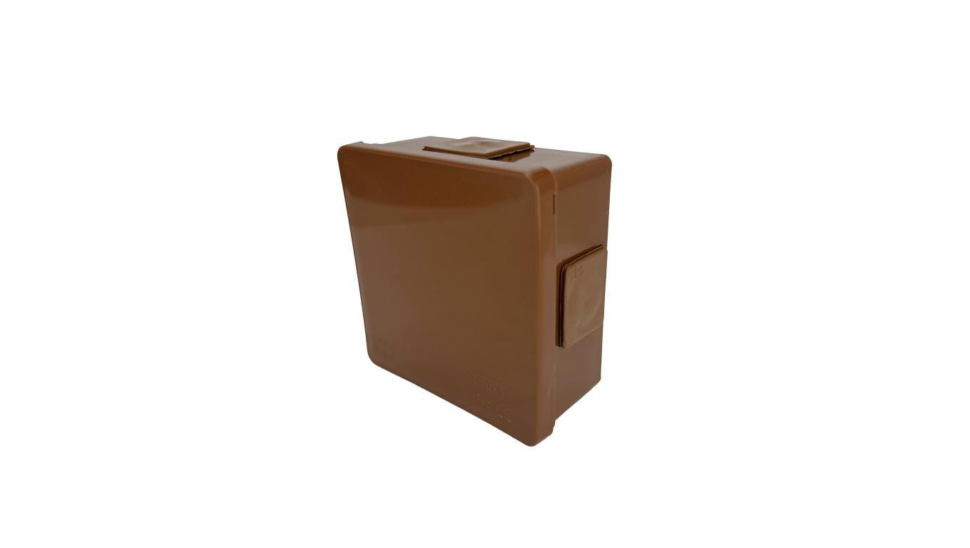 Puszka hermetyczna natynkowa 86x86x40mm 4-wlotowa, z dławikami gumowymi, IP55 zamknięcie na klik, brązowa EDO