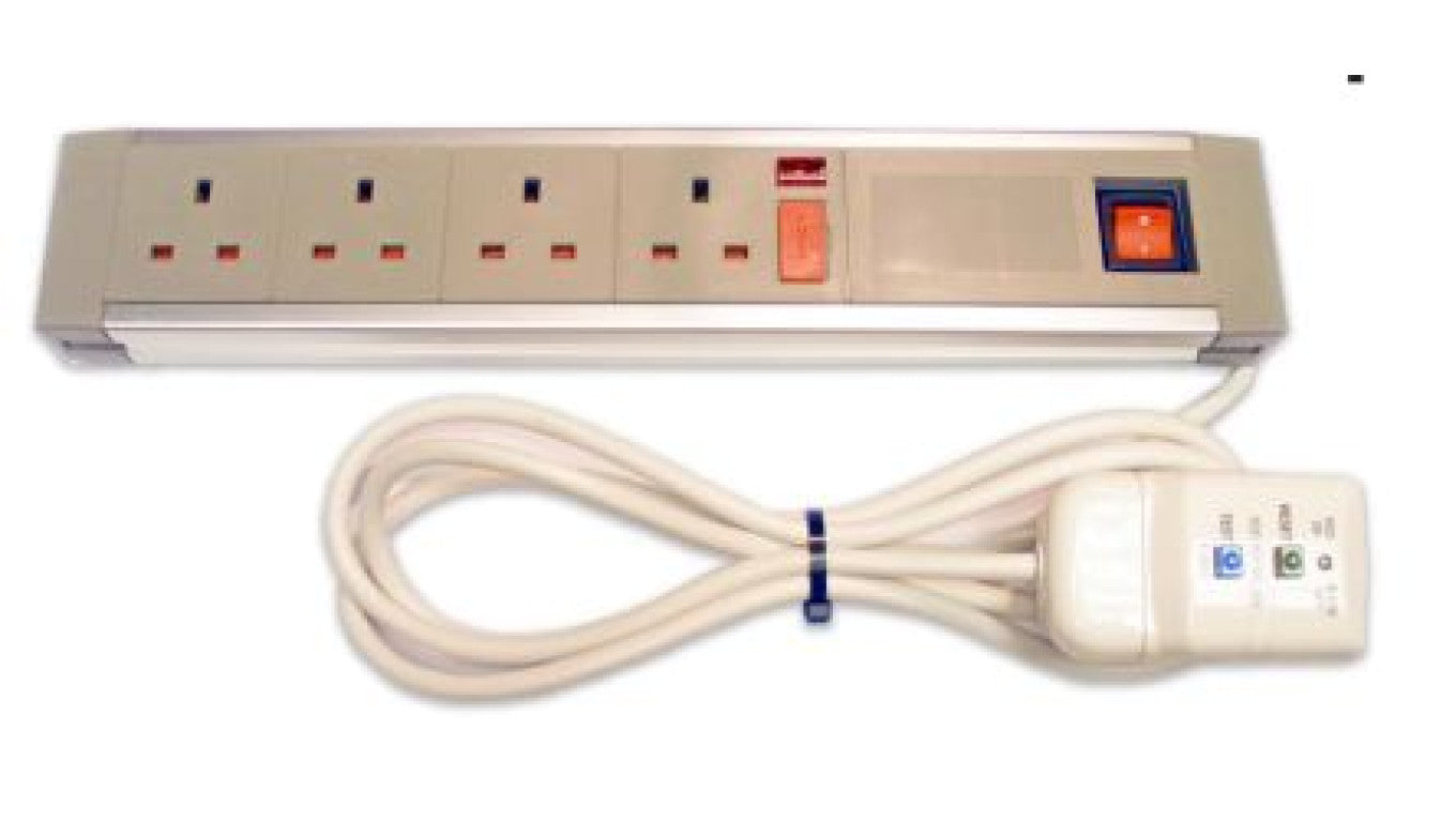 Przedłużacz 4-gniazda 230 V AC Typ G - brytyjski 2m 374216