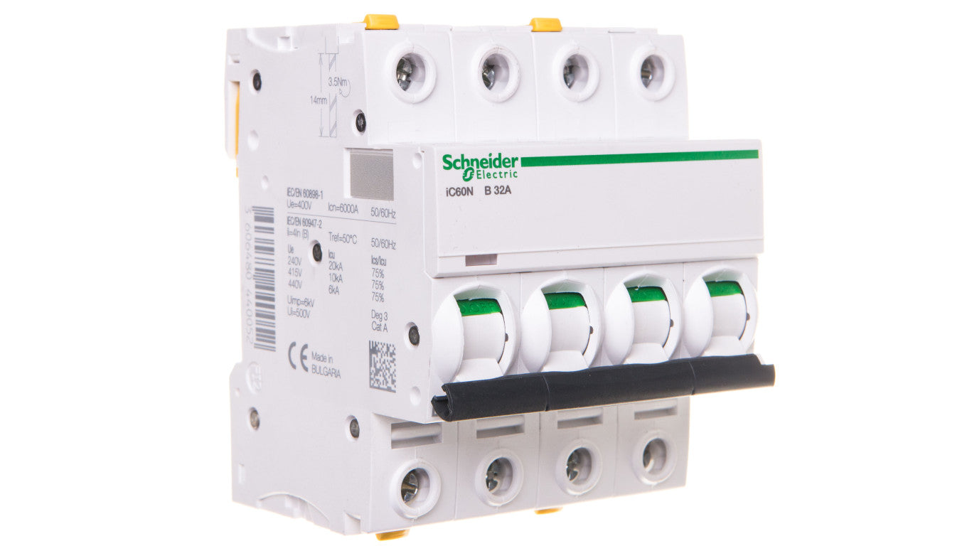 Wyłącznik nadprądowy 4P B 32A 6kA AC iC60N-B32-4 Acti9 A9F03432