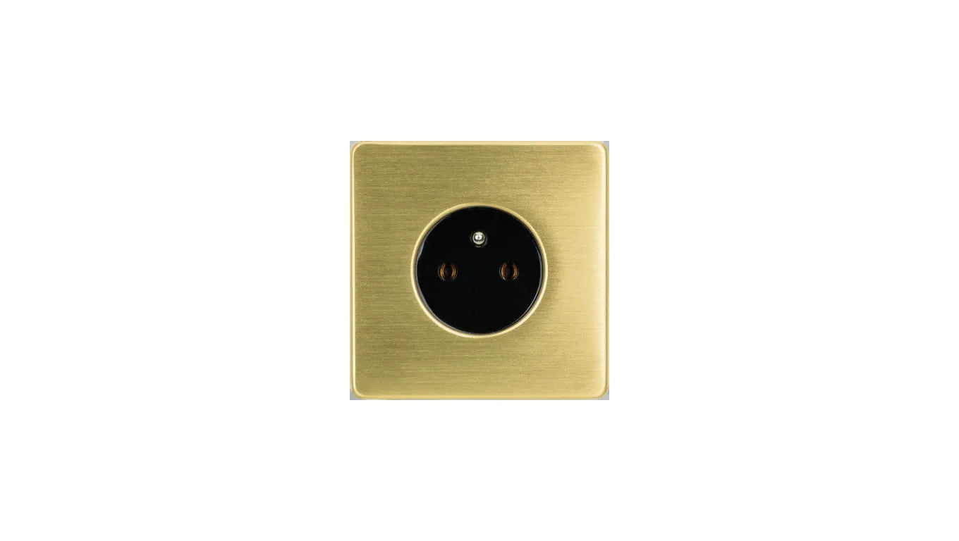 Gniazdko elektryczne czarne pojedyncze ramka stal szczotkowana PVD Brass GN-SNPBR01C