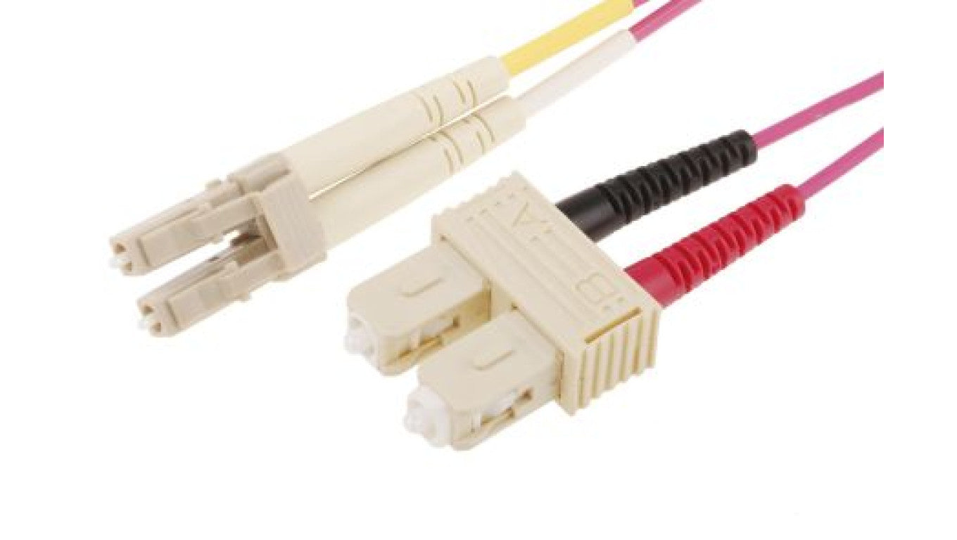 Kabel światłowodowy, średnica: 900μm, OM4 Wielomodowy, Fioletowy, LC/SC