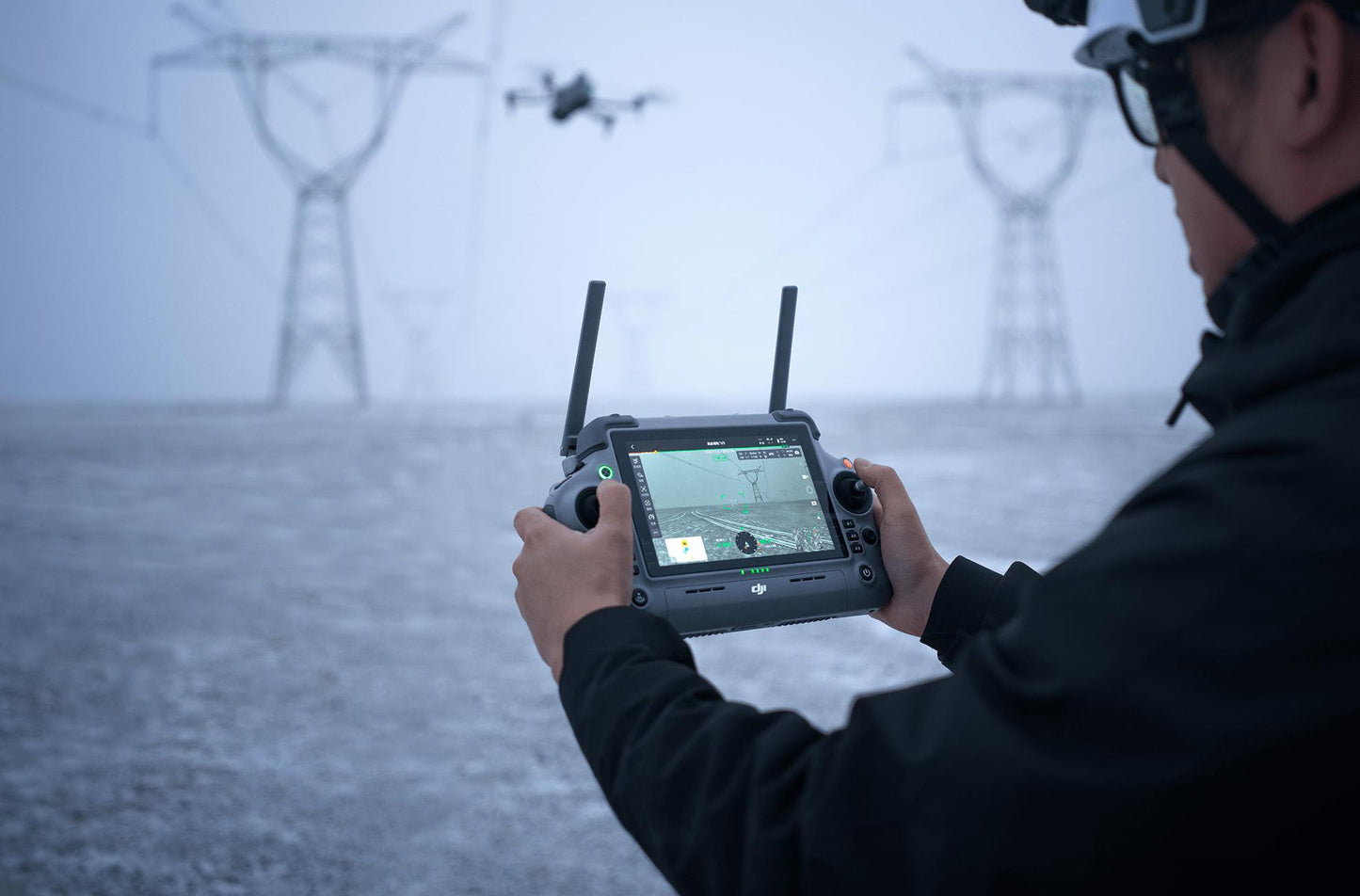 Dron DJI Matrice 4T z ubezpieczeniem DJI Care Plus - Klasa C2