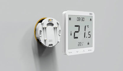 Przewodowy dwustanowy regulator pokojowy podtynkowy biały ST-297z v3 Tech sterowniki