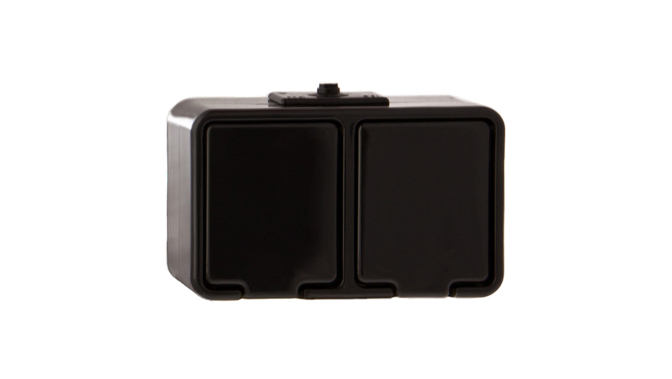 Cedar Gniazdo hermetyczne podwójne z/u 16A IP44 czarne Nt-230H NT230H05