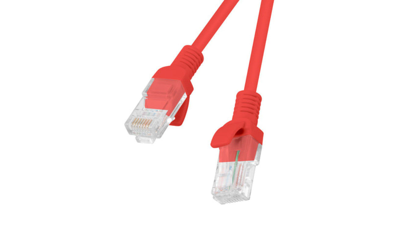 Kabel krosowy patchcord U/UTP kat.6 15m czerwony