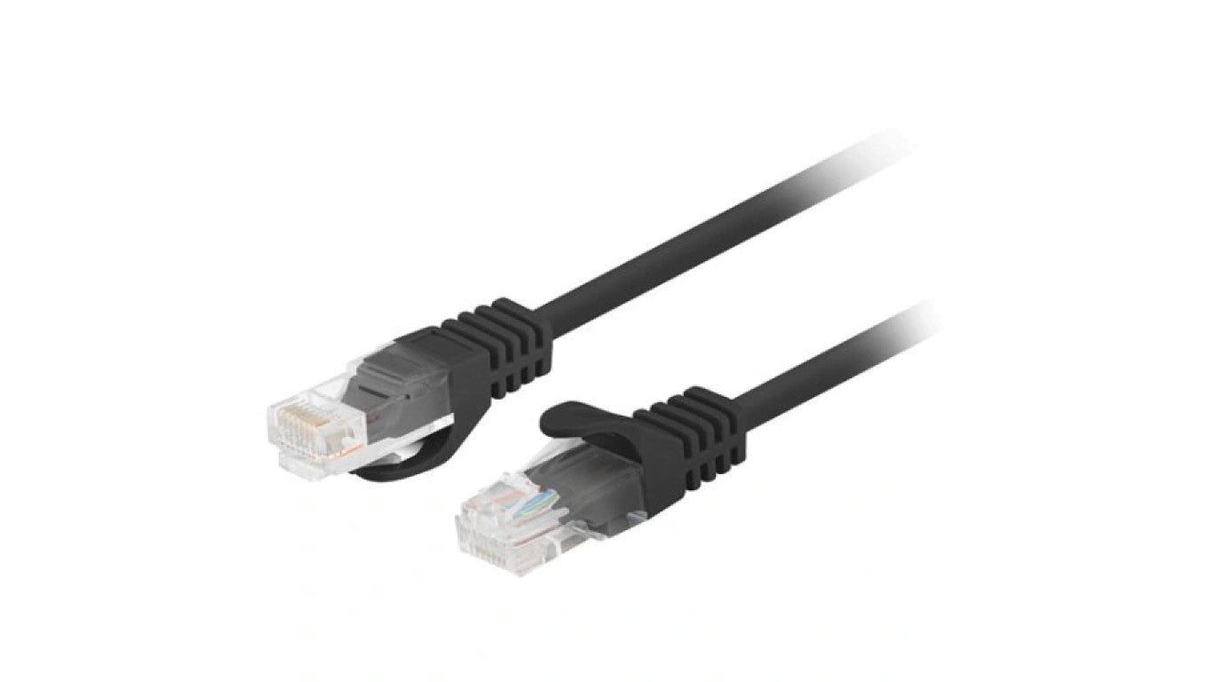 Patchcord UTP kat.5e kabel sieciowy LAN 2x RJ45 linka czarny 1,5m LANBERG