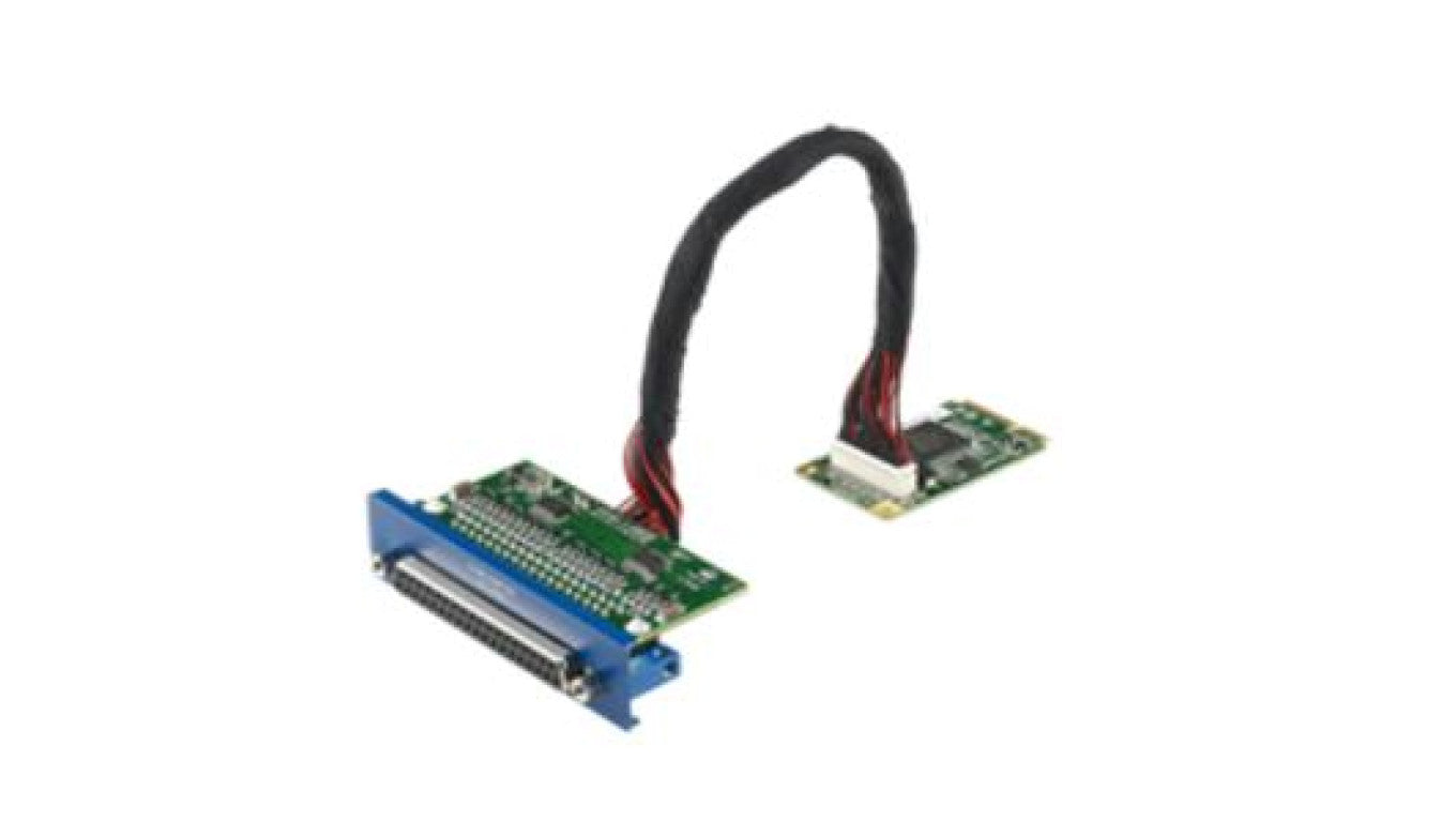 Moduł iDoor: 4-portowy nieizolowany RS-232 mPCIe, DB37 PCM-24D4R2-BE