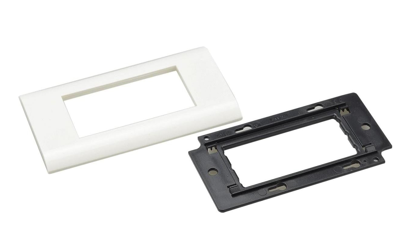 Ramka montażowa + support 4M 90x45 biała na moduły Mediabox