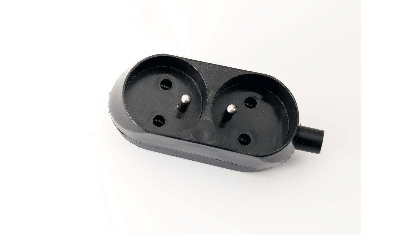 Gniazdo przenośne dwukrotne 16A 2P+Z 250V czarne GN-270