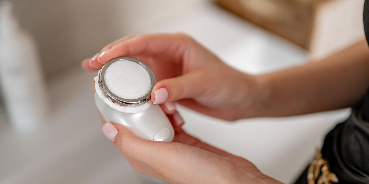 Masażer soniczny do liftingu twarzy z funkcją EMS FeiyuTech KiCA iBeauty